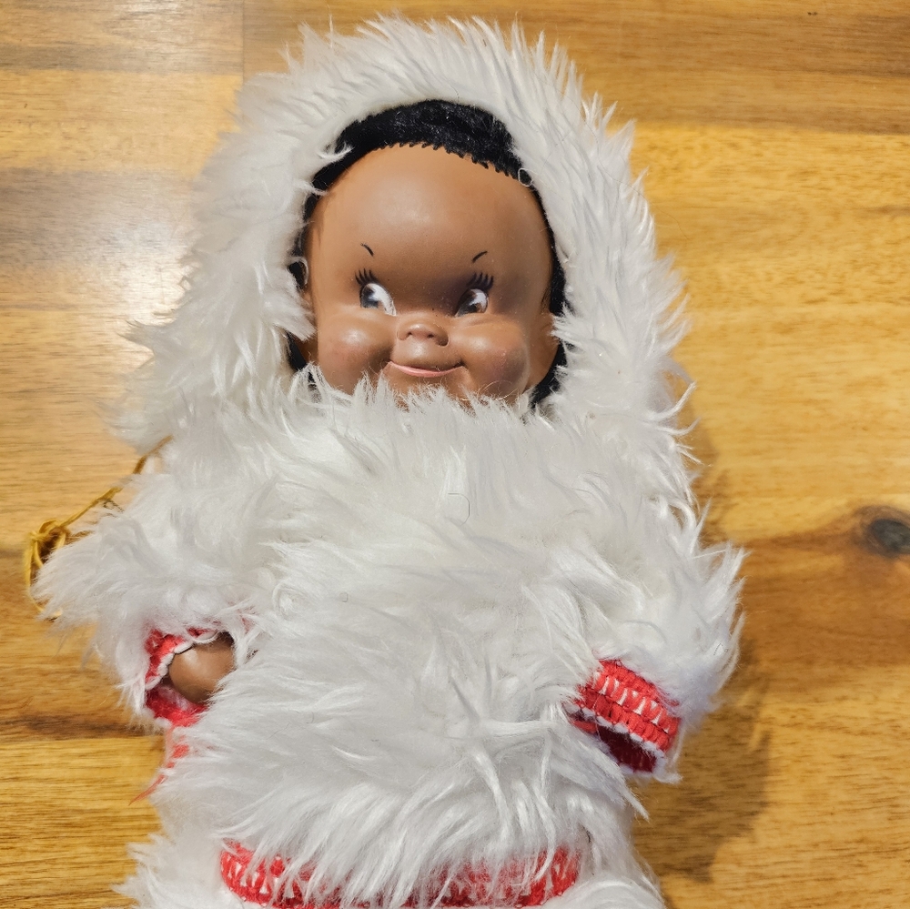 Vintage 1960s Kimmie Regal Inuit Sideglancing Doll 11in